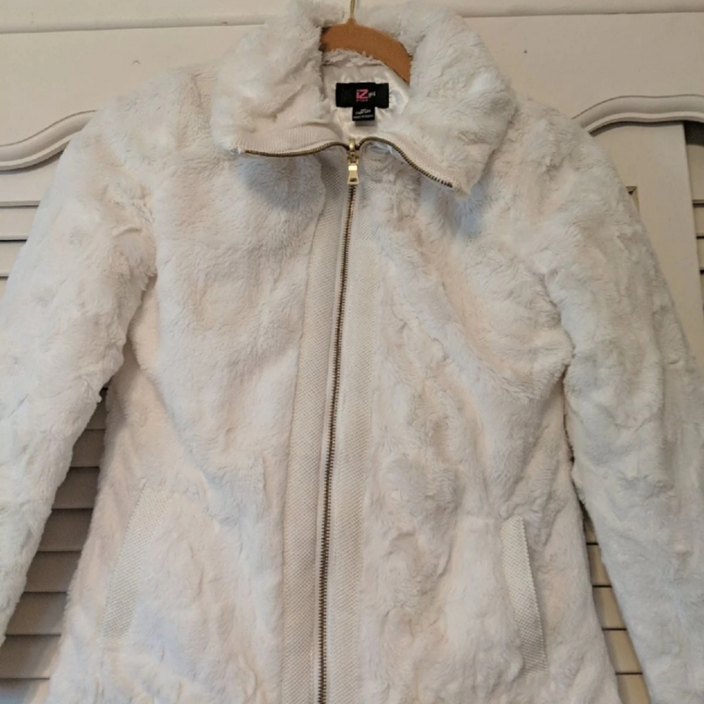 Girls  faux fur